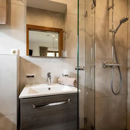 Fruehstueckspension Seefried 3*