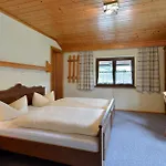 Fruehstueckspension Seefried 3*