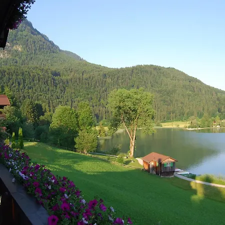 Guest house Fruehstueckspension Seefried 3*