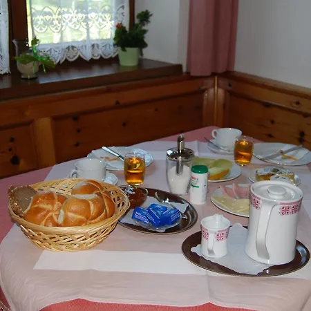Fruehstueckspension Seefried Guest house Thiersee