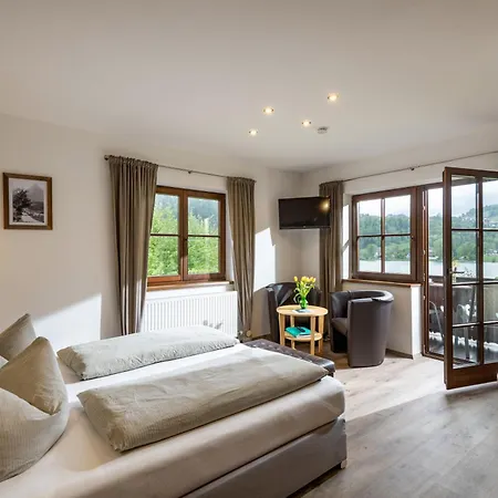 Fruehstueckspension Seefried 게스트하우스 3*